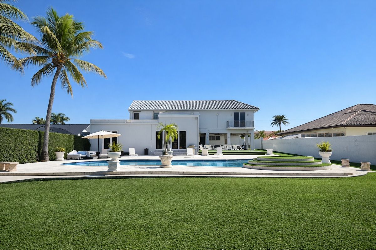 The Palm Luxury Home