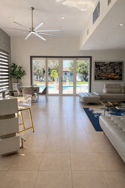 The Palm Luxury Home &mdash; photo 9